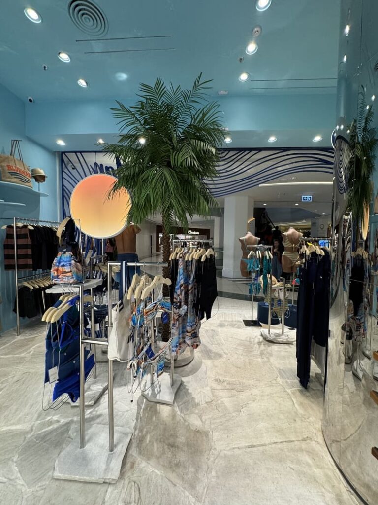 Santa Irreverência - BlueMan – Shopping Rio Sul