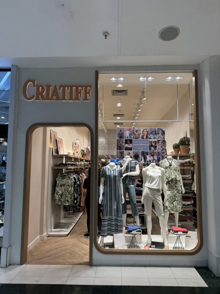 Santa Irreverência - Criatiff – Shopping Rio Sul