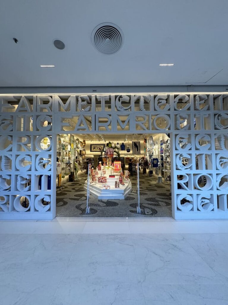 Santa Irreverência - Farm ETC – Barra Shopping