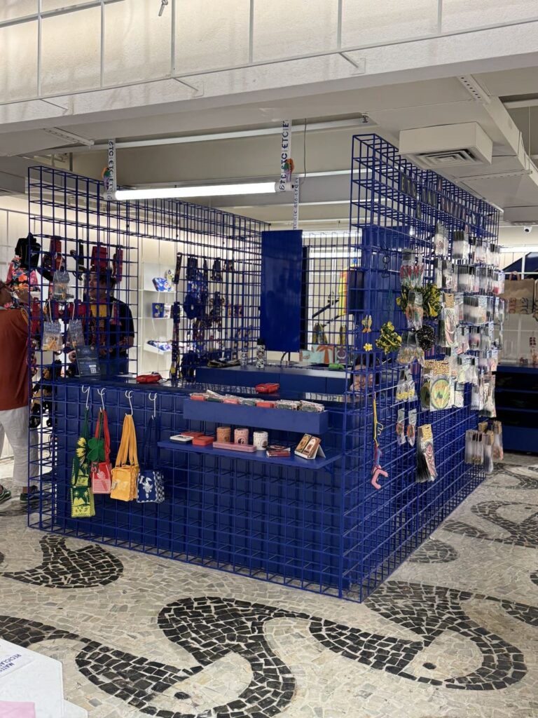 Santa Irreverência - Farm ETC – Barra Shopping