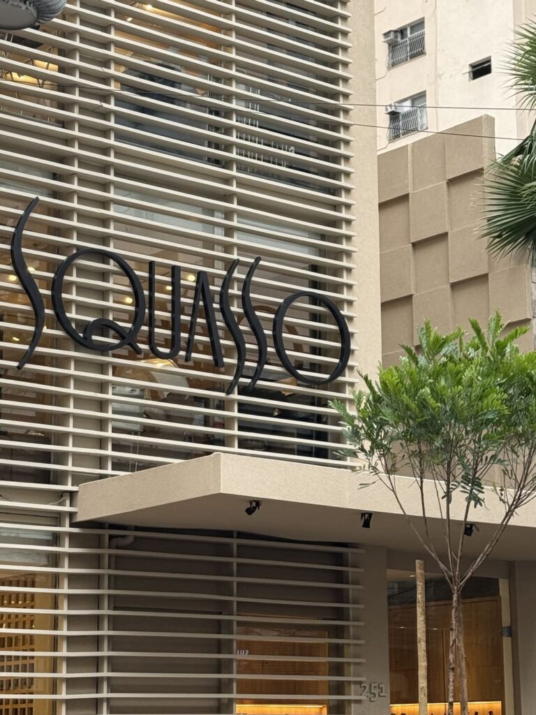 Santa Irreverência - RetroFit Squasso